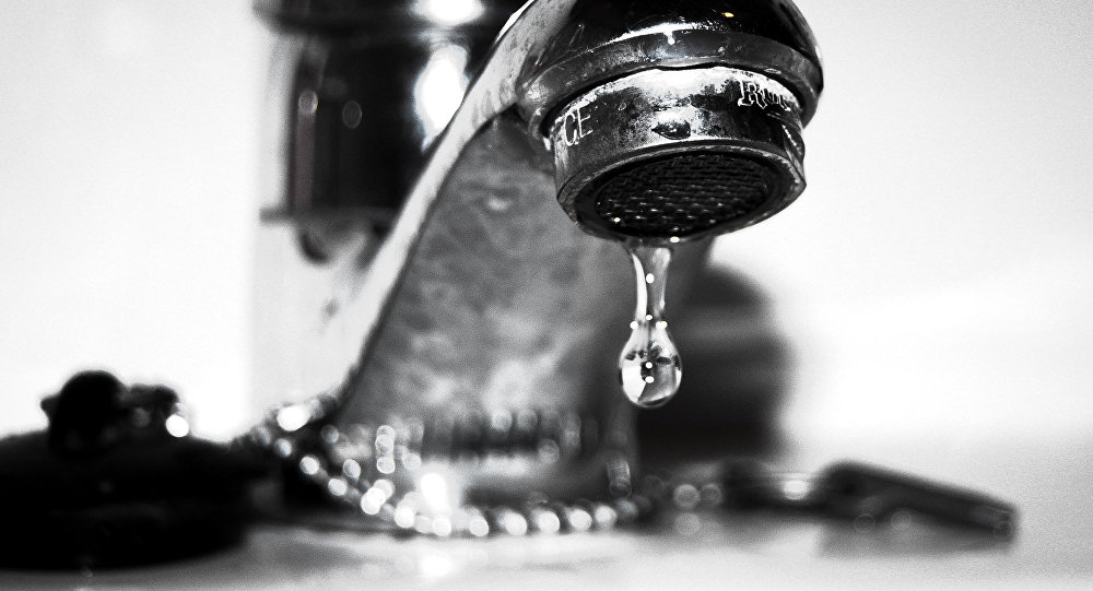 Officials with the US Environmental Protection Agency (EPA) knew about poisonous lead in the tap water in Flint, Michigan, as early as April, and did nothing about it.